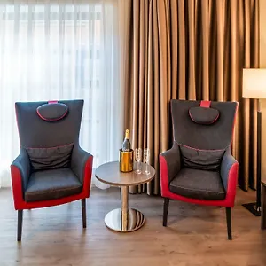 Plaza Premium Center **** Haag